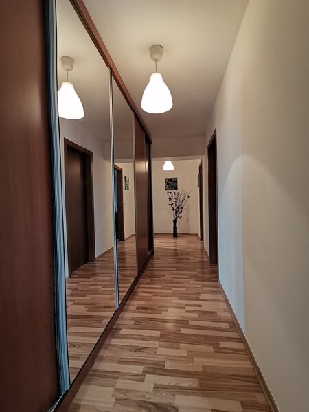 Unirii, Splaiul Unirii, Confort City,