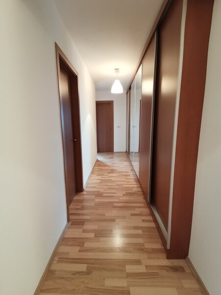 Unirii, Splaiul Unirii, Confort City,